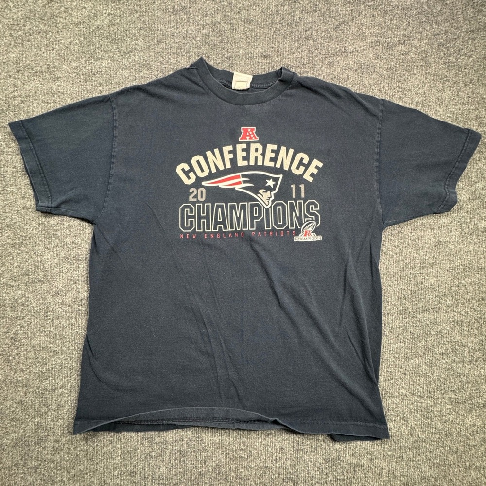 NFL Team Apparel T Shirt‎ Mens L Blue 2011 AFC Conference Champions Patriots